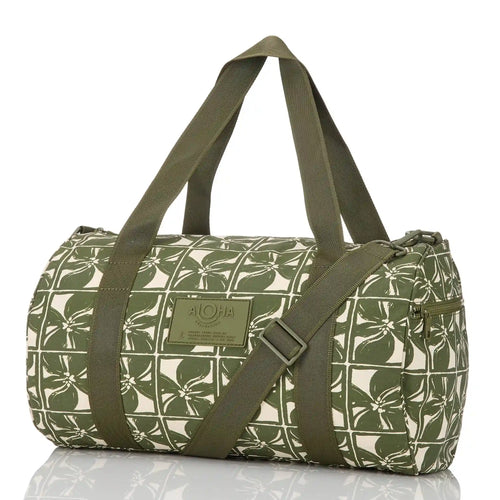 Lattice Keep It Light Sporty Duffle in Olive