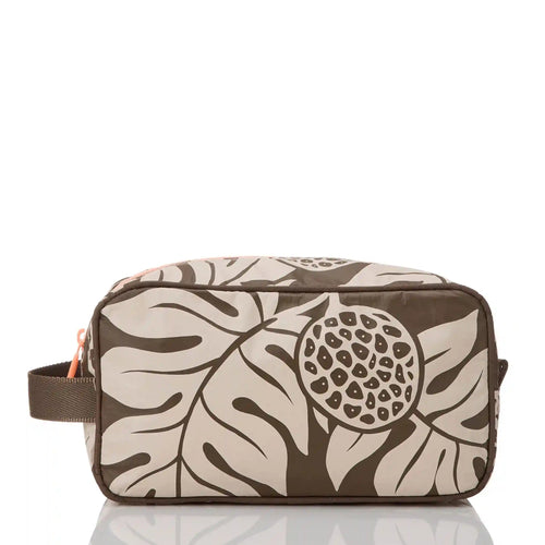 Holomua Dopp Kit in Coconut