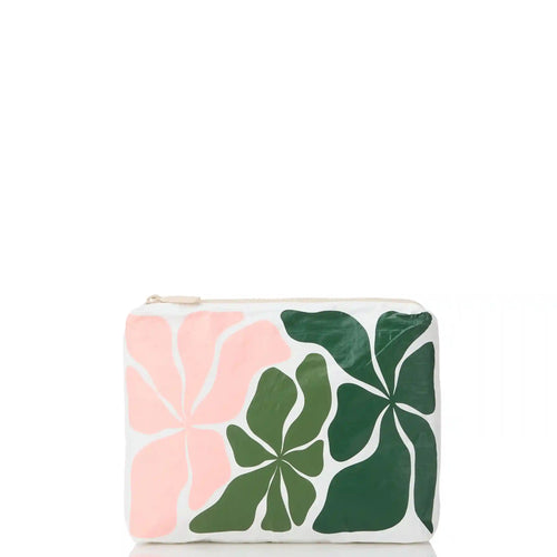 Wavy Small Pouch in Vineyard