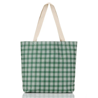 Applique Reversible Tote in Vineyard
